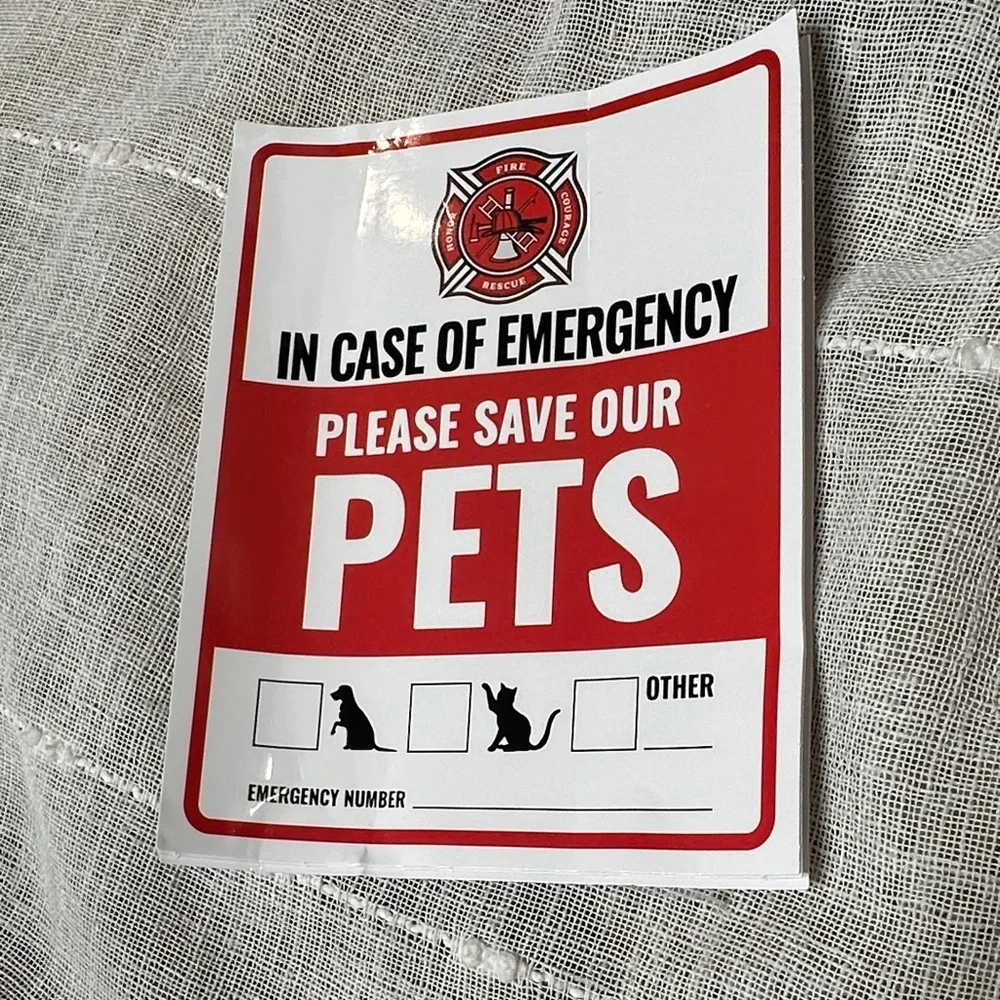 911 Emergency Sticker for Pet Life Saving NWT 5x4